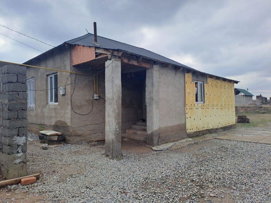 3 бөлмелі үй сатылады