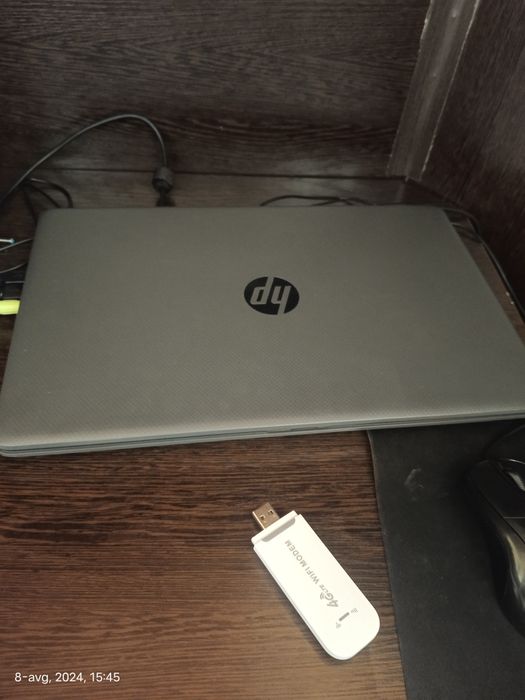 Noutbook hp sotiladi