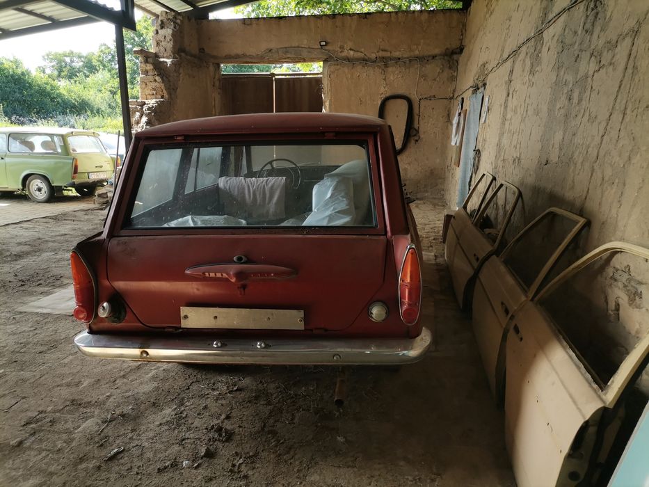 Москвич 408 комби с 2 врати