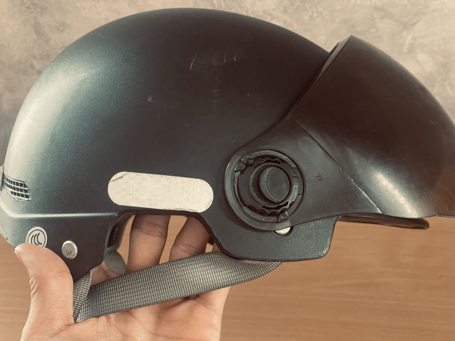 Шлем для электровелосипеда/самоката/вело