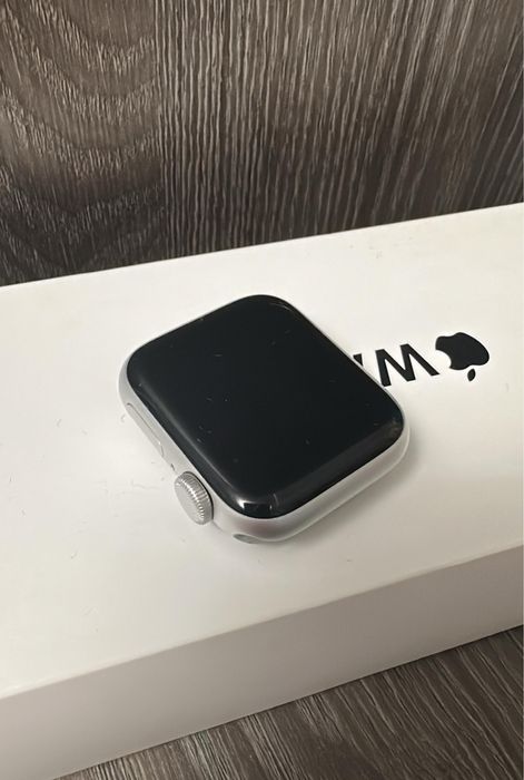 Apple watch SE 40 mm Silver