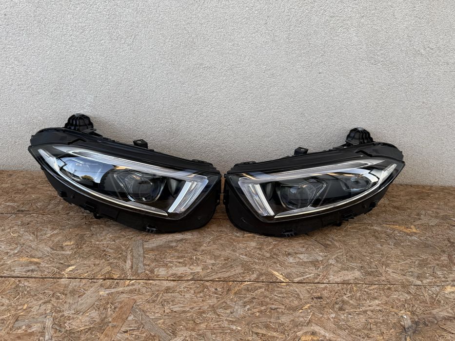 SET Far stanga dreapta Mercedes CLS W257 Full LED MULTIBEAM Originale