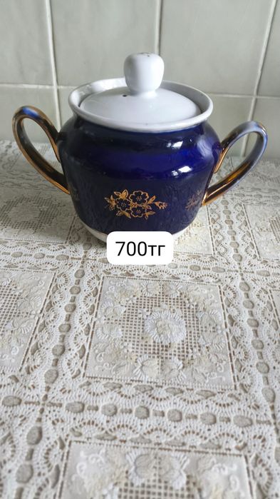 Продам.  посуду.