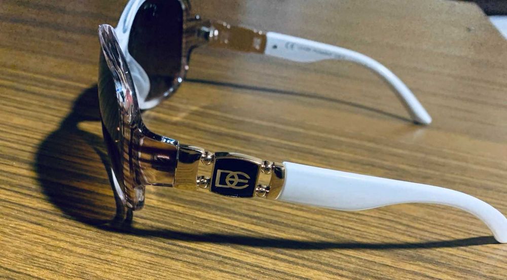 Очила слънчеви Нови, 6 бр, всеки с цена