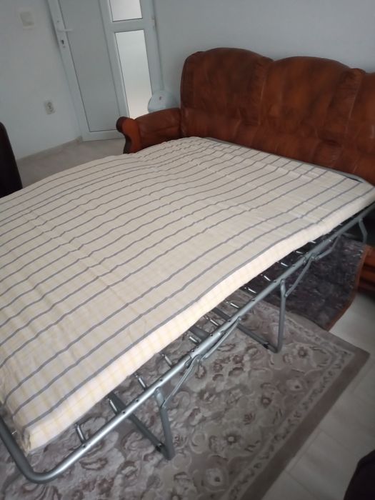 Canapea din piele naturala extensibila