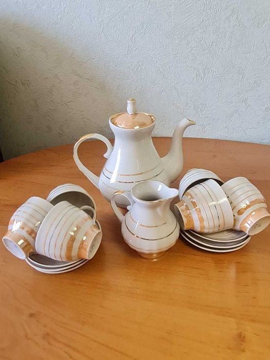 Продам чайный сервиз