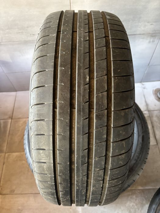 Anvelope de Vara Goodyear 225 45 R18 si 255 40 R18 Runflat