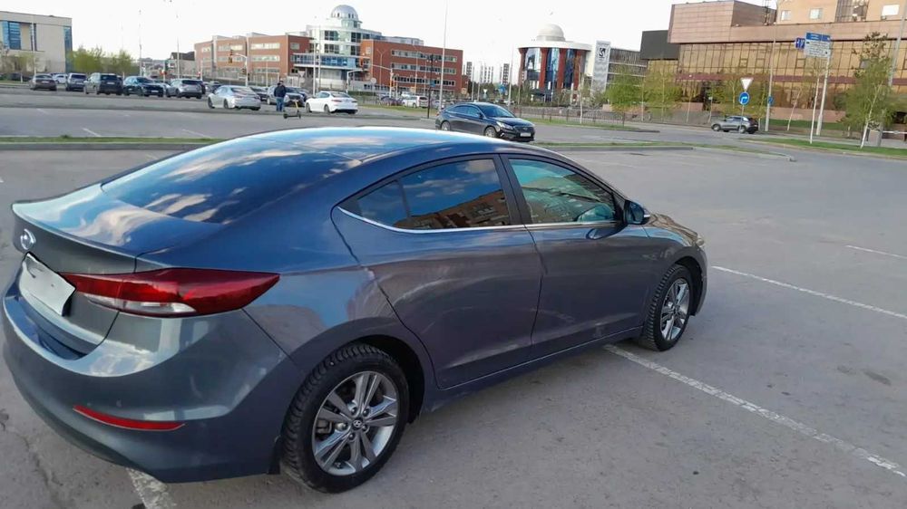 А/м Hyundai Elantra