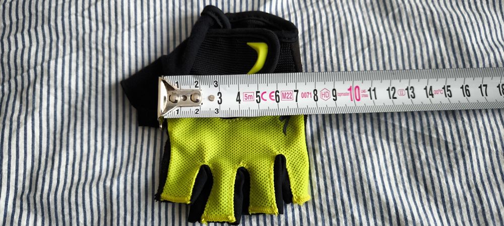 Детски ръкавички за колело Specialized