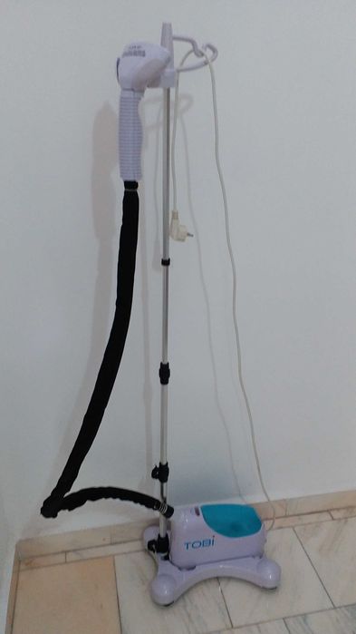 Statie Profesionala de Călcat cu Abur,Stativ cu Roti si Suport Umeraș