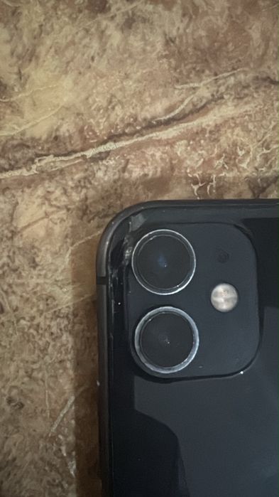 Обменяю iPhone 11