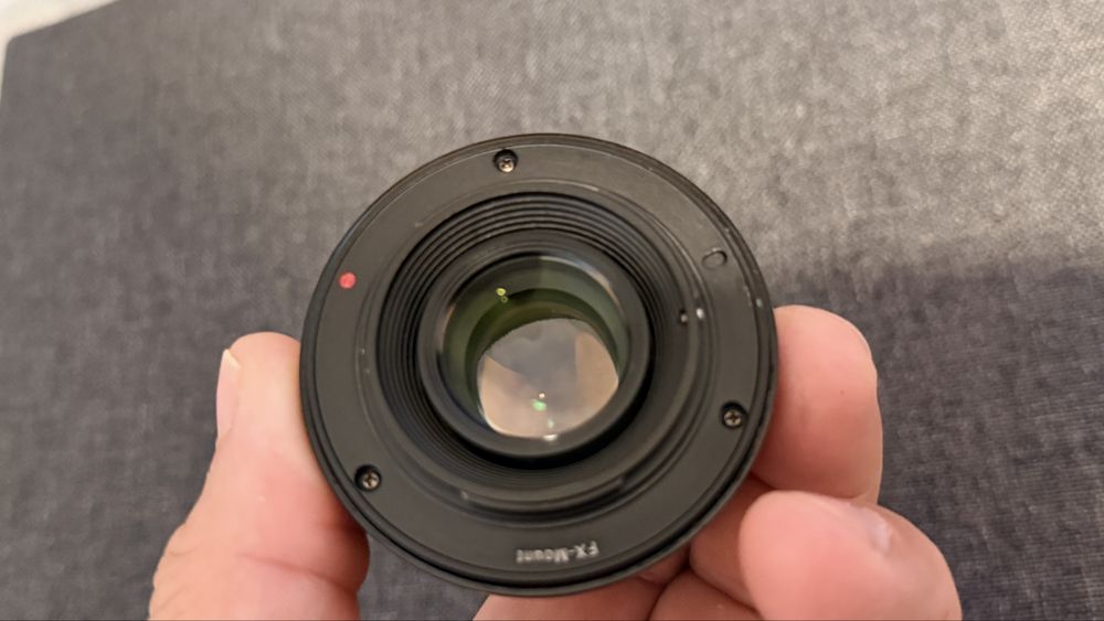 Obiectiv 7artisans 25mm f/1.8 cu focalizare manuală, montură FujiFilm X.