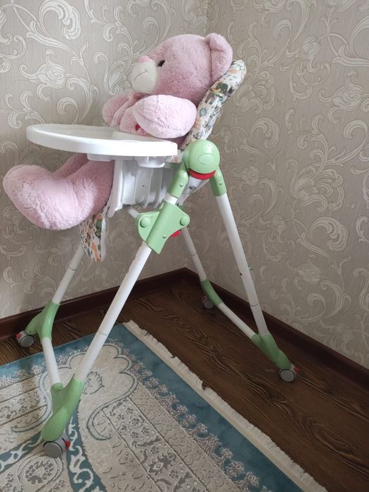 Детский стол сатылады
