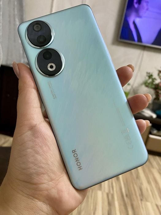 Продам HONOR 90 Хонор 90