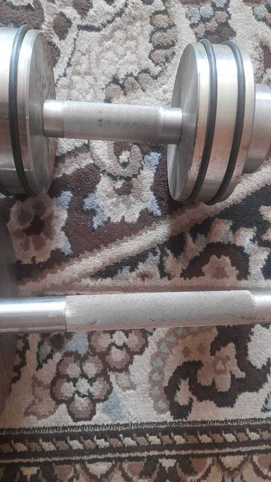 Продаются гантели и штанга!