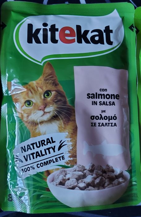 Продам корм для кошек Kitekat