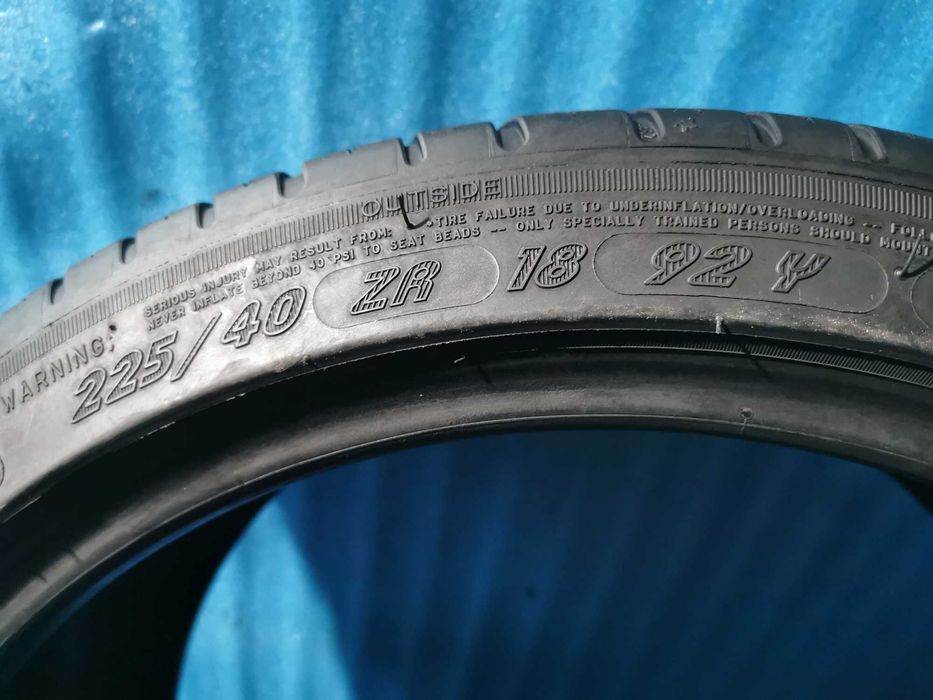 225/40 ZR18 - 255/35 ZR18 - michelin runflat 4 bucati