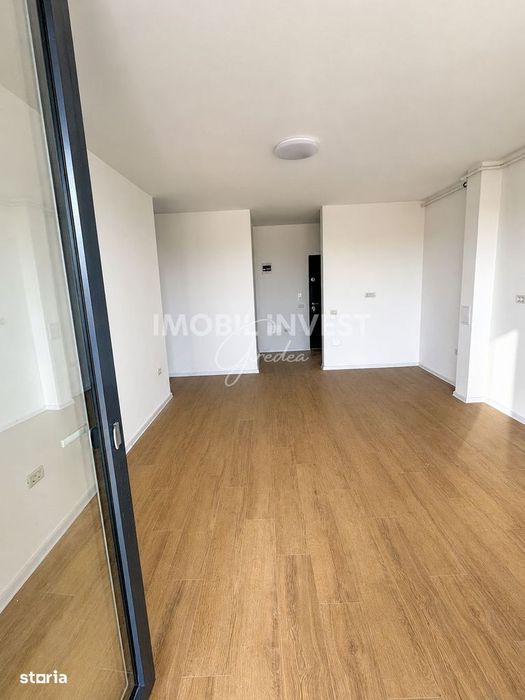 Apartament 2 camere plus balcon de 9,60 mp, bloc nou, parcare, 84.000E