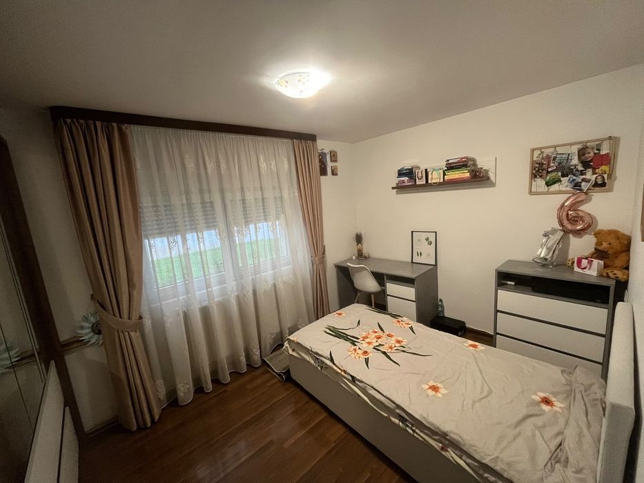 APARTAMENT ÎN FĂLTICENI (2 Grăniceri)–80.000 € negociabil