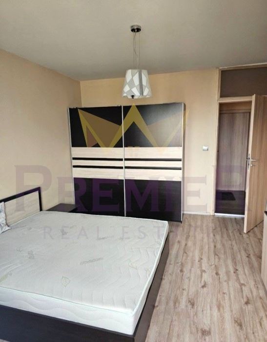 Продава се Четиристаен апартамент в София, Люлин 9 - 103 кв.м за 2059 €/кв.м - Снимка #4