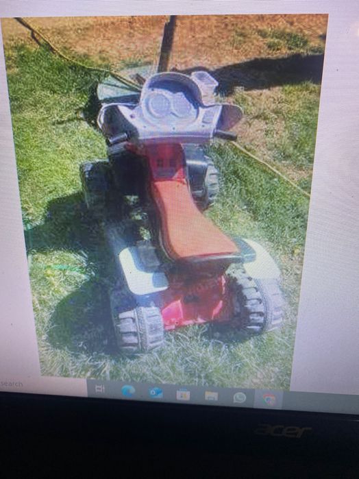 Mașinuța ATV pentru copii