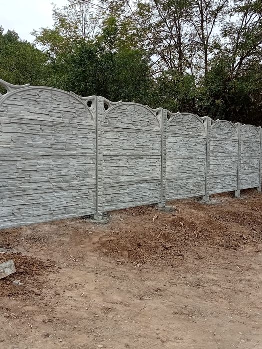 Porți și garduri la comanda clientului