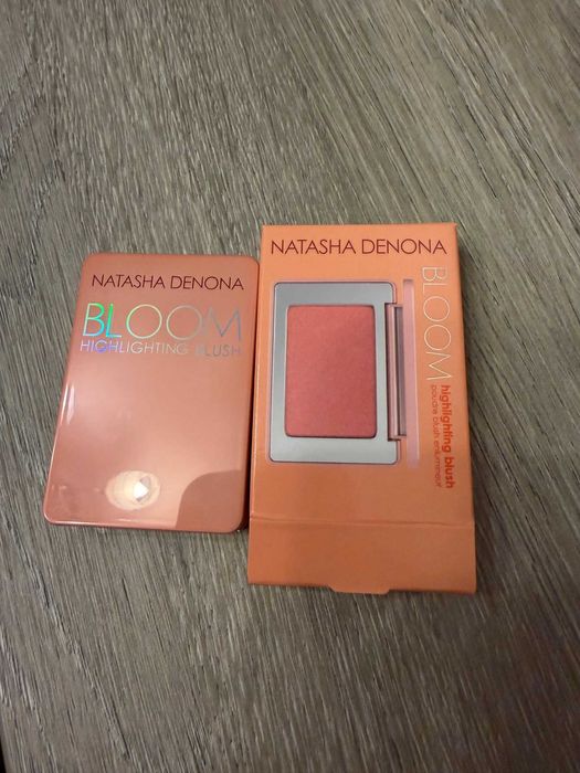 Natasha Denona Bloom Highlighting Blush