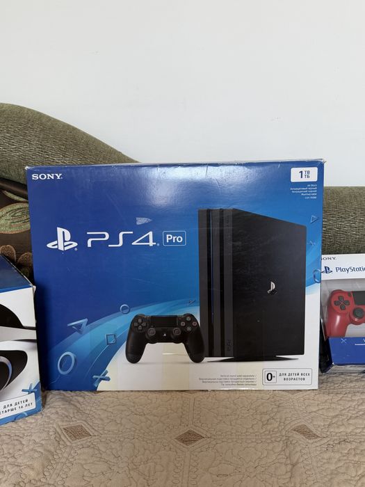 Sony Playstation 4 Pro с дополнениями