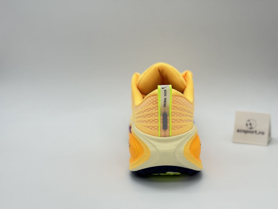 Nike Vomero Plus Noi Originali (38,5; 39)