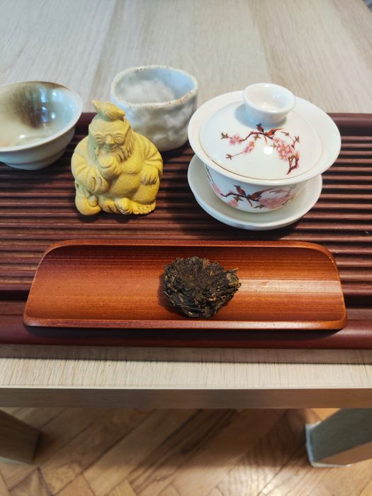 Ceai chinezesc de calitate superioră.
Gongfu cha. Puerh, oolong, alb