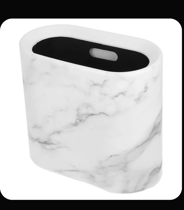 Продам корзину для мусора