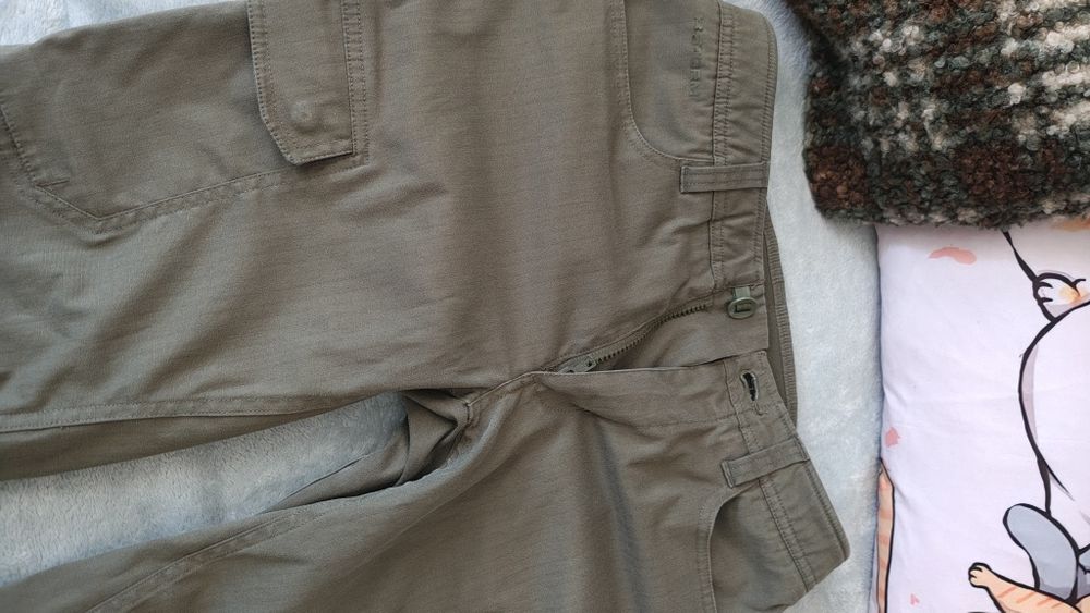 Pantaloni cargo Under Armour