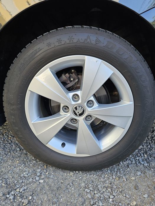 Set Jante Aliaj Originale Skoda Ilias R16 (5x112) + Anvelope Iarnă Dunlop 205/60 R16