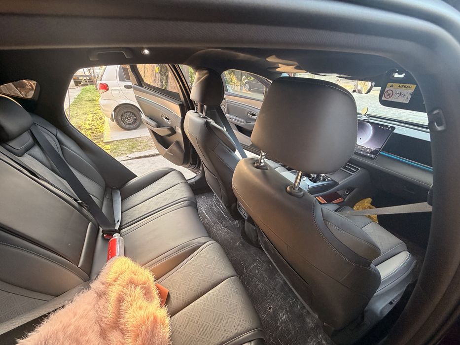 BYD Seal6 car of the future Tonirovka 12 mesyacev