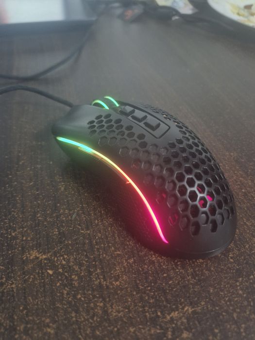 Vând tastatura si mouse red dragon