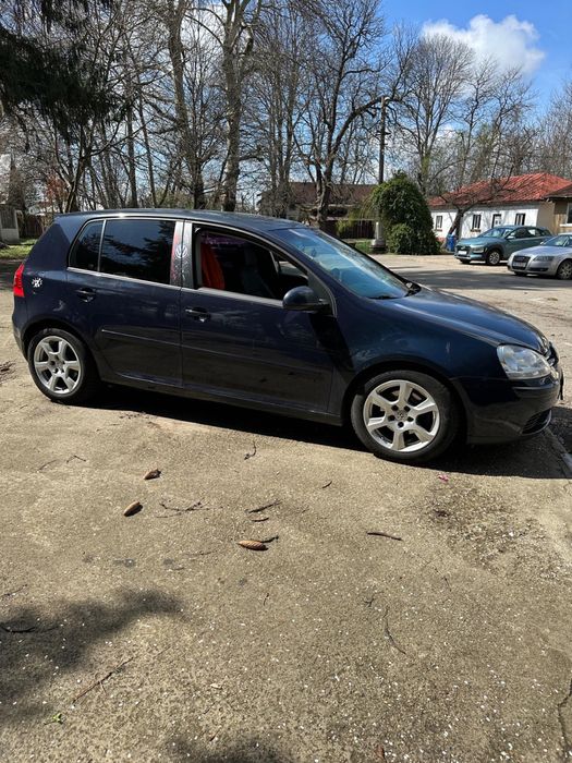 Golf 5 de vanzare
