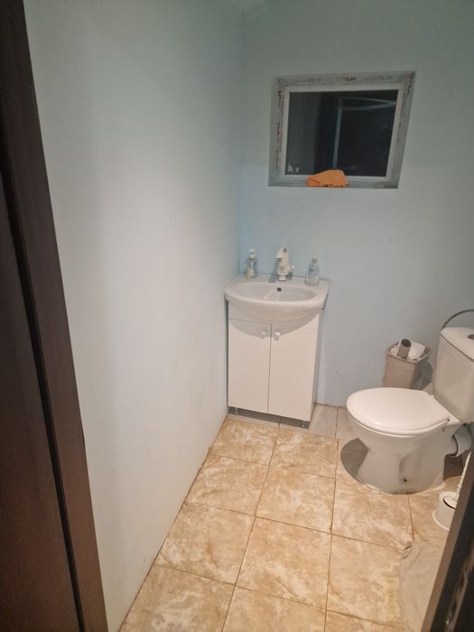 Продава се къща до старческия дом