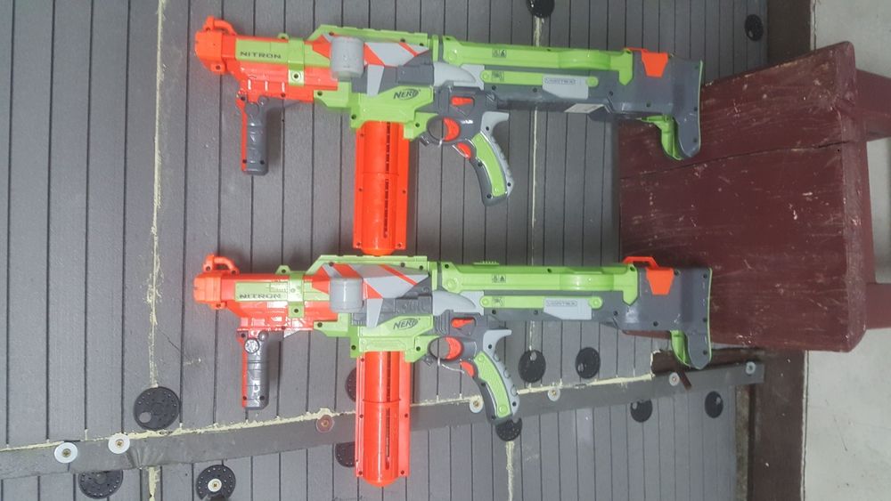 Nerf cu discuri încărcare automată