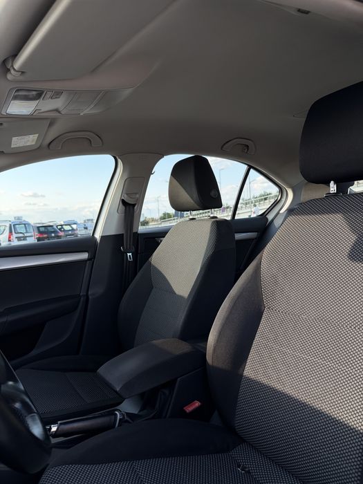 SKODA Octavia 2015 — imagine 5
