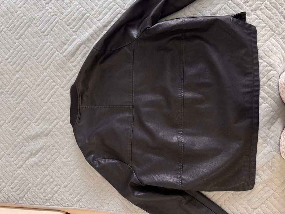 Бомбер эко кожа женский