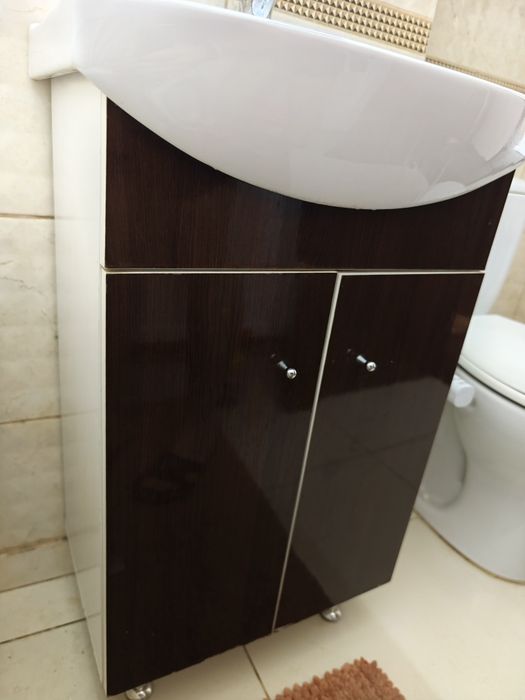 Chiuvetă baie cu dulăpior și baterie - Livrare gratuită Cluj
