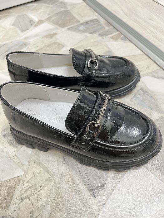 Обувь для девочки