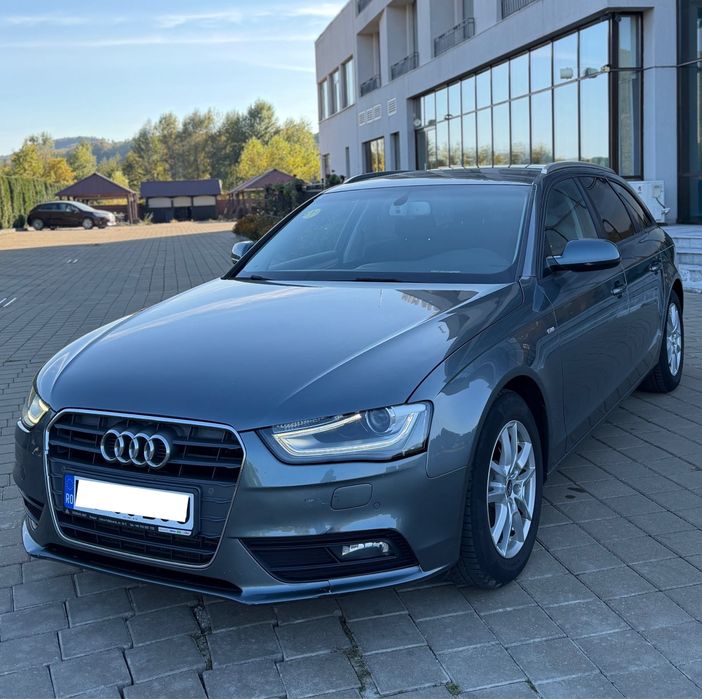 Audi S-line A4 b 8,5 2014 - 2.0 diesel - Automat , 177 CP