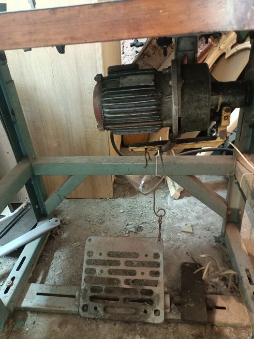 Швейная машика бу