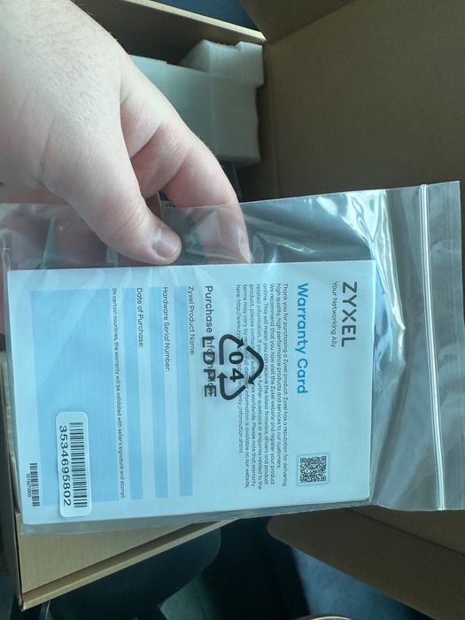 Zyxel GS1920-24HPv2 Smart Managed PoE+ Switch — Чисто нов