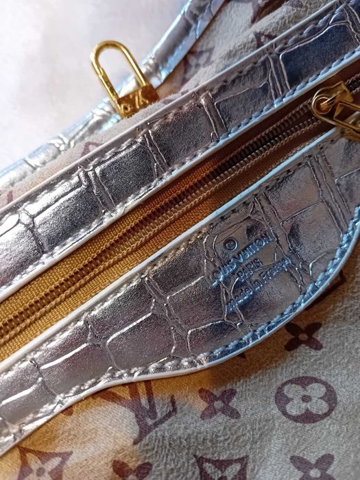 Louis Vuitton-нова дамска чанта