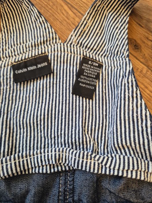 Salopetă Calvin Klein Jeans! 6/9 luni