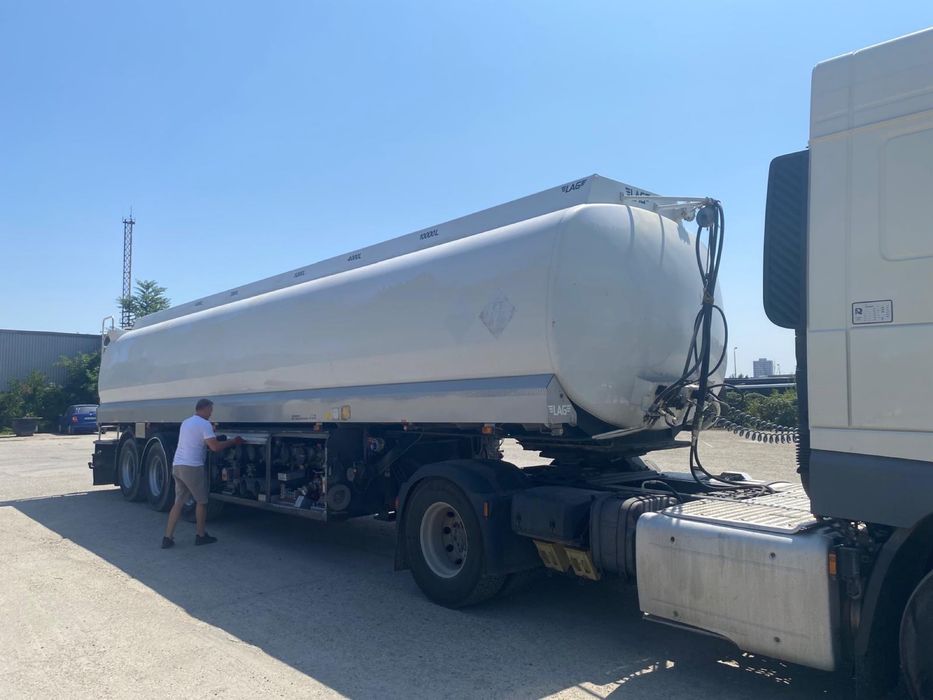 Ansamblu ADR   Daf 2017  cisterna Lag 2000