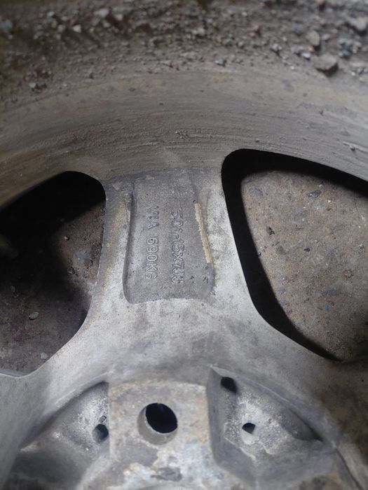 Диски с зимней покрышкой