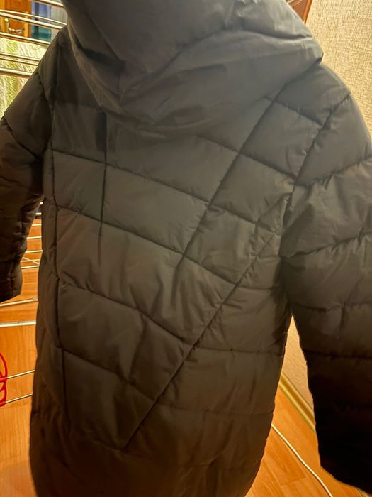 Продам пуховики зимние